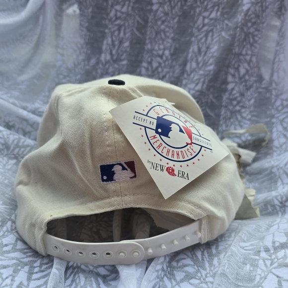 Vintage St Louis Cardinals 1996 Championship official club house hat. - Picture 4 of 7